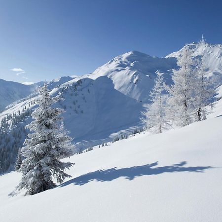 Attractive Holiday Home In Kaltenbach On The Ski Slope Stumm Exteriör bild