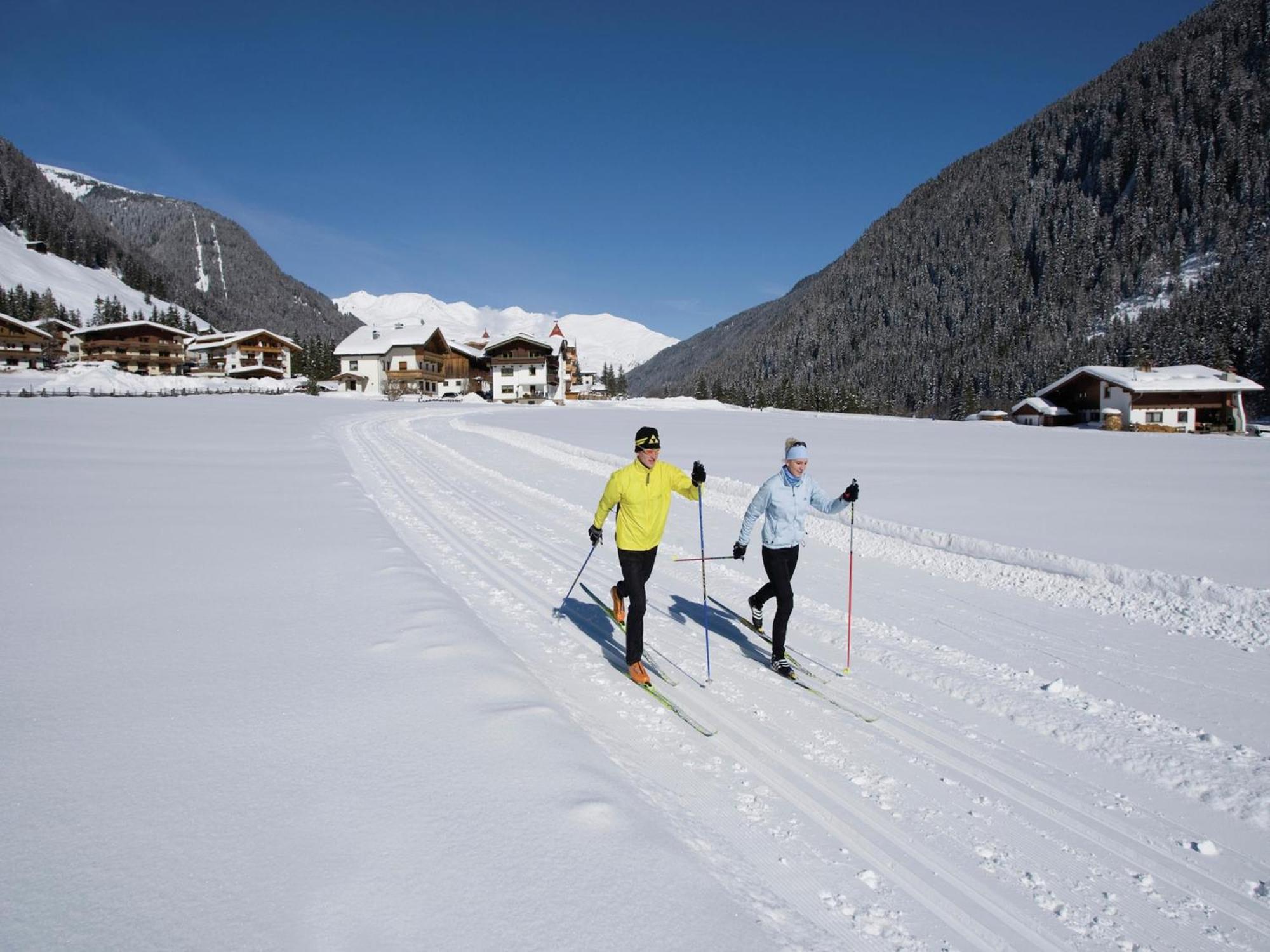 Attractive Holiday Home In Kaltenbach On The Ski Slope Stumm Exteriör bild
